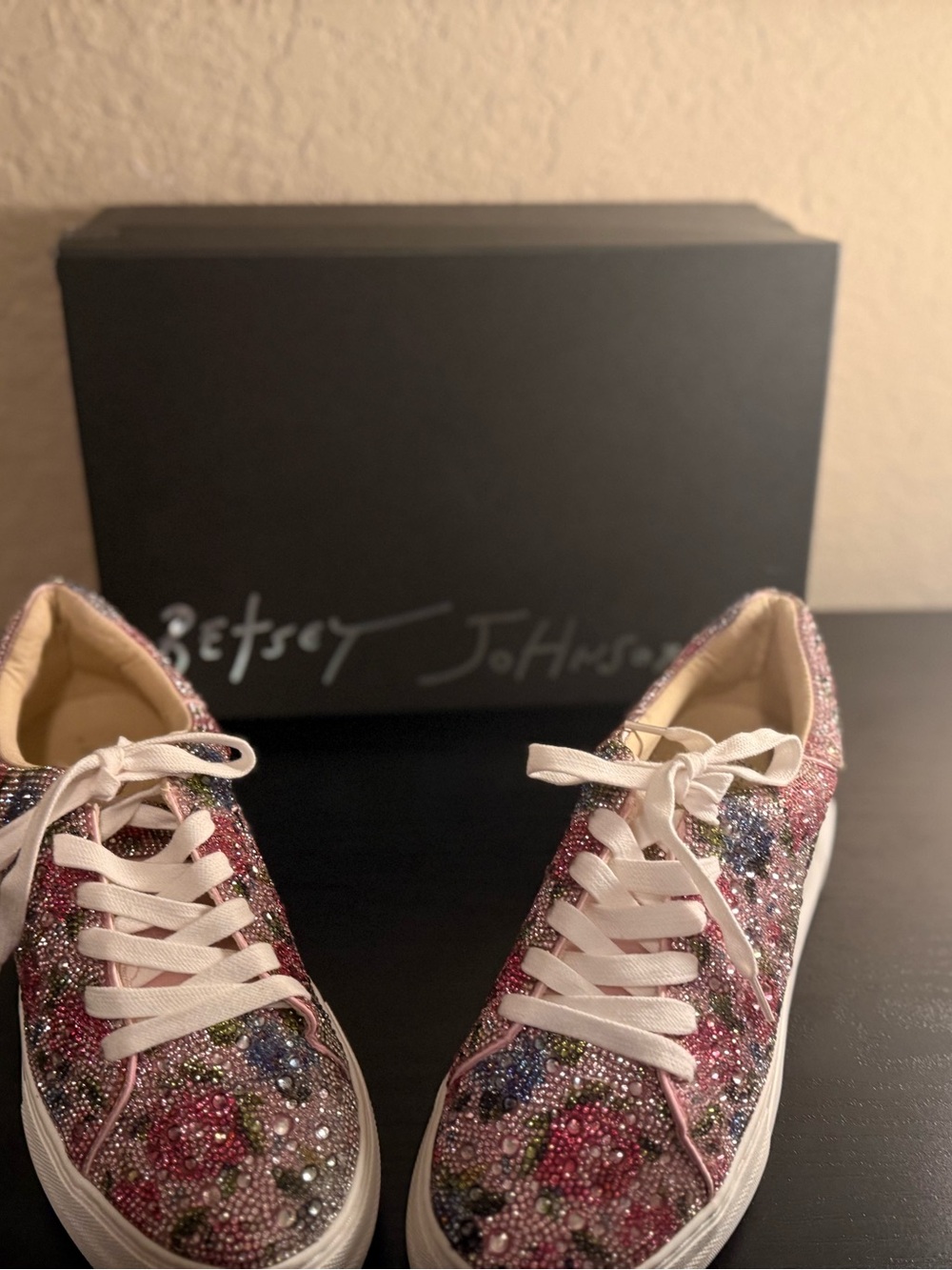 Betsey Johnson Pink Floral Crystal Sneakers-size 10 never worn - Picture 2 of 3